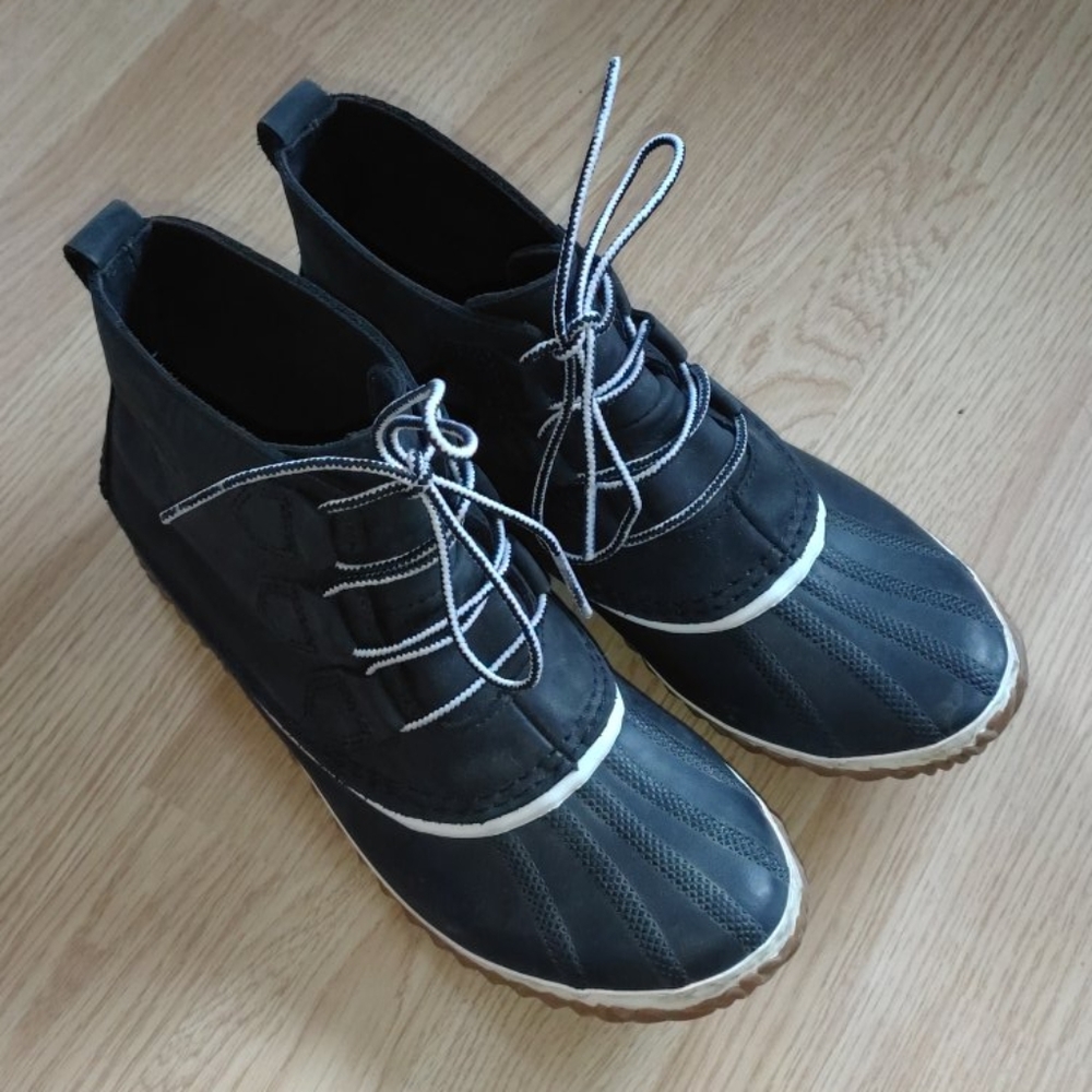 Women's Sorel Out & About Leather Boots